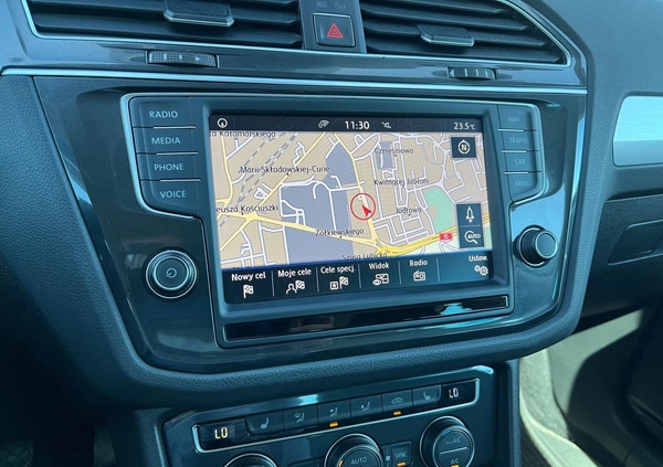 Volkswagen Tiguan cena 86900 przebieg: 91210, rok produkcji 2017 z Wschowa małe 742